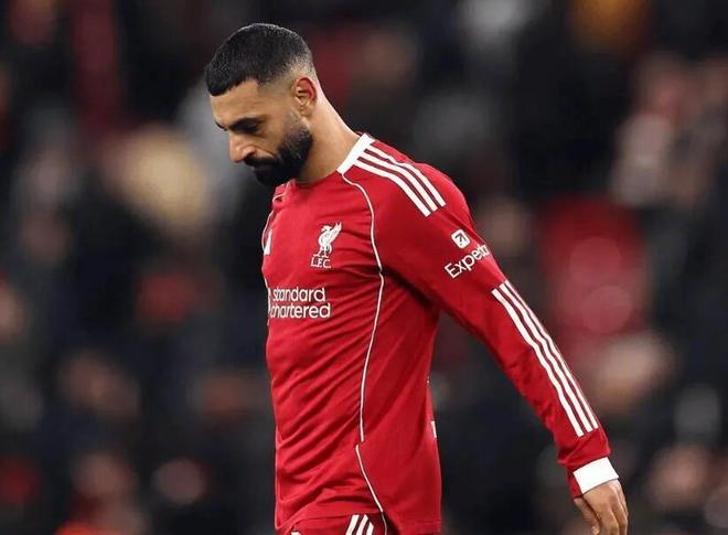 萨拉赫是否是利物浦的替罪羊4大数据断崖下滑，斯洛特变阵失败