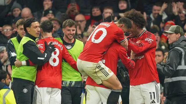 赢球重返前6！曼联PK狼队首发11人浮现德里赫特回归