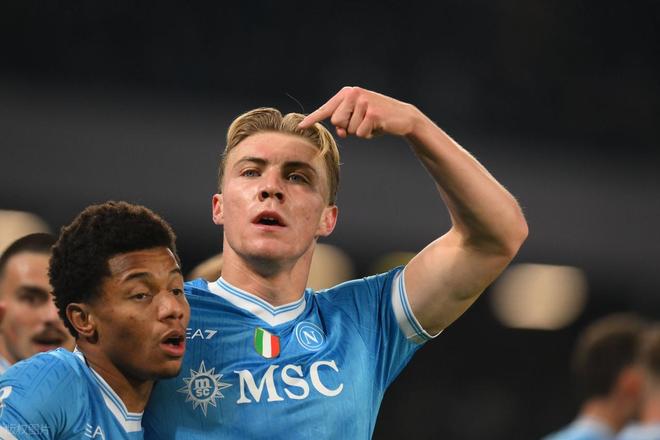 意甲最新积分战报那不勒绝杀尤文超国米1分登顶罗马连败仍第4