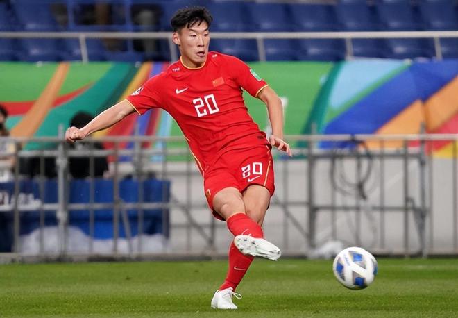 朱辰杰留洋欧洲之路可效仿金玟哉！先去土超再来意甲引发热议