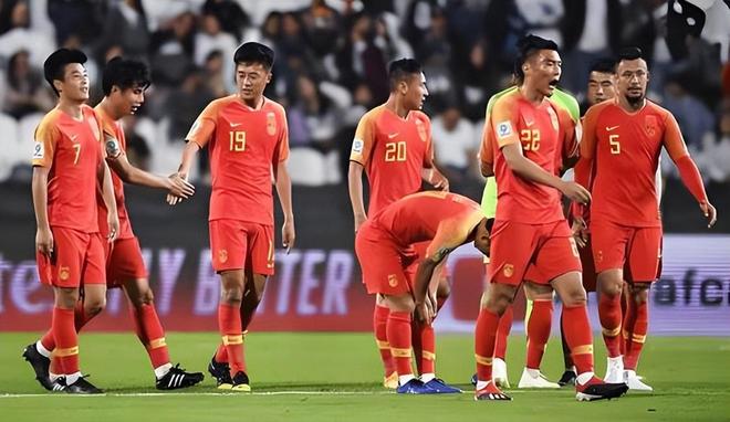 喜讯！国足可能在2027年喜添一位新归化，曾是爱沙尼亚金靴级射手