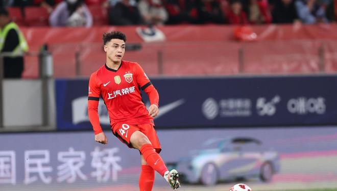 就在今天，穆斯卡特采访说出海港三大难题，球迷暖心安慰不求胜利