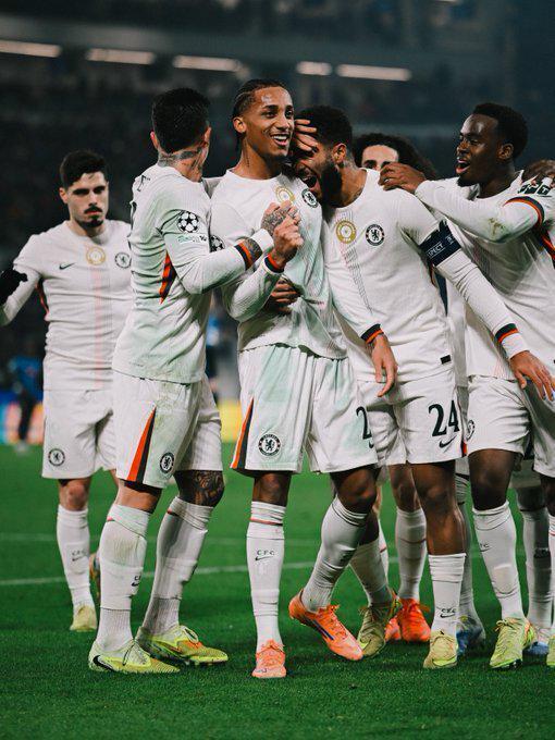 欧冠第6轮首日综述:利物浦点球绝杀国米,拜仁31逆转取胜