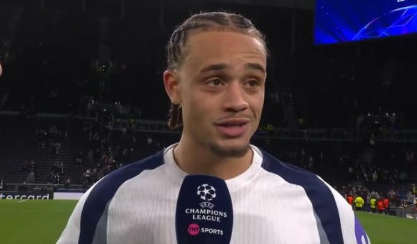 西蒙斯：很高兴罗梅罗把点球让给了我能踢欧冠永远是享受