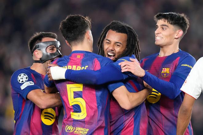 超越姆巴佩,亚马尔创欧冠新纪录!21逆转,巴萨剑指直通16强