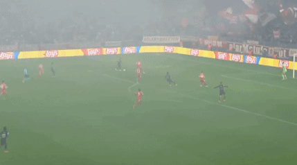 31!1.3亿天王送助攻,17岁超新星创历史,拜仁豪取主场9连胜