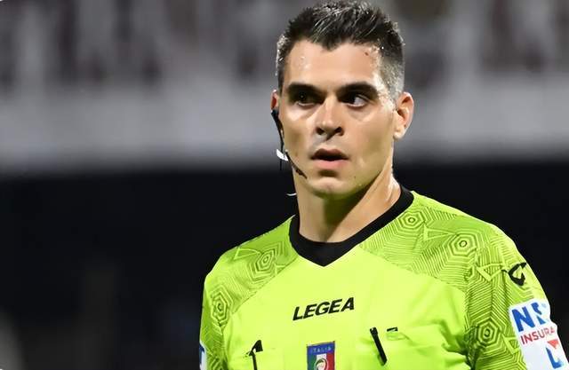 穆里尼奥决战孔蒂,欧足联派老熟人吹罚,弥补老头上场欧冠的痛苦