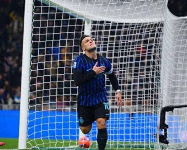 4：0！劳塔罗破意甲纪录，国米火力全开2场狂进9球，登顶意甲榜首