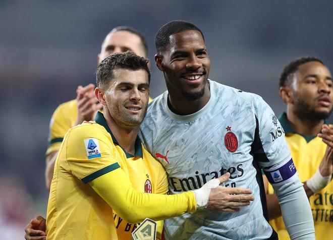 致敬！27岁美国队长带病拯救米兰：替补双响+绝杀2天前高烧39度