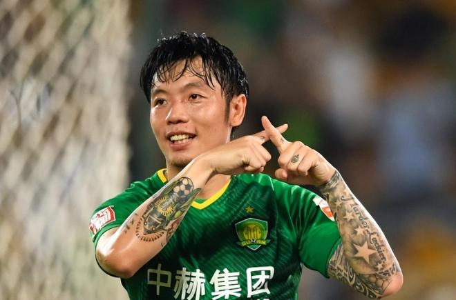 国安刚拿到足协杯冠军，侯森就发声做出重要决定，让球迷为之动容