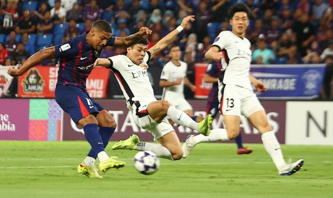 随着申花01，亚冠最新形势：中超三队仍倒数前三，海港难逃出局