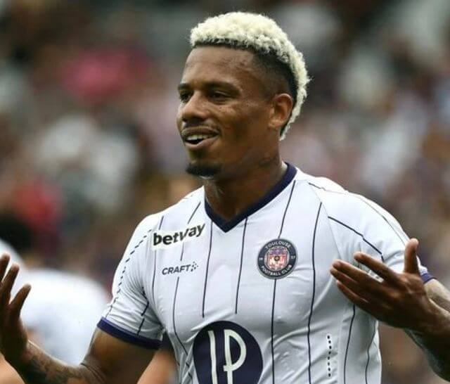 巨星驾到！中超正引进1名前五大联赛主力前锋：身价270万欧