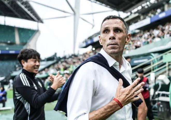 东体：波耶特辞职是为助教出头，中超有球队有意聘请他执教