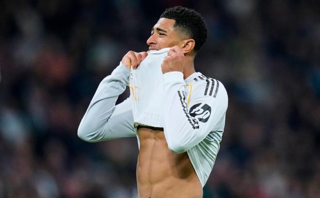 连丢2球！皇马惨遭逆转，欧冠豪门大战：1将坑苦阿隆索，面临下课