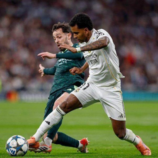 欧冠第6轮第2日综述：曼城21逆转皇马，阿森纳6战全胜领跑