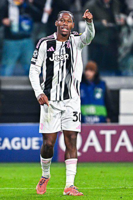 欧冠第6轮第2日综述：曼城21逆转皇马，阿森纳6战全胜领跑