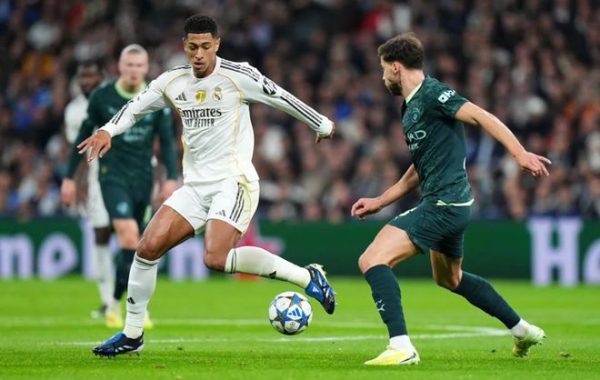 欧冠狂欢夜：曼城21逆转皇马阿森纳30开局6连胜巴黎+多特爆冷