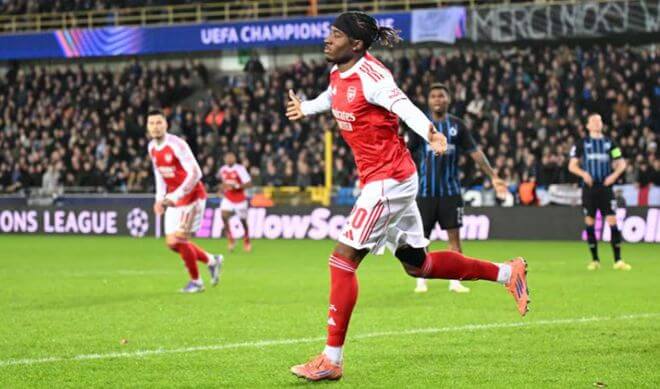 6连胜！阿森纳一只脚进欧冠16强，穆里尼奥神了：20掀翻意甲冠军