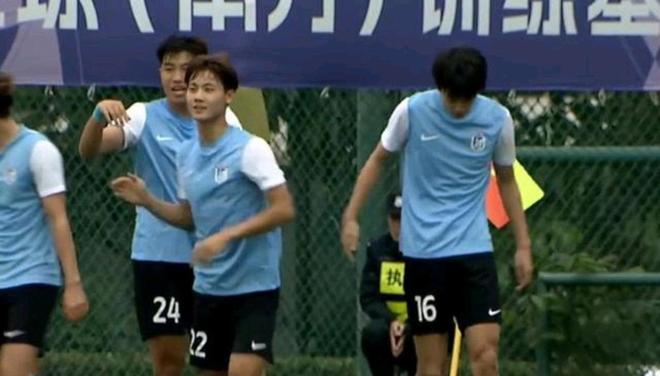 王钰栋首发大连英博U21逆转击败浙江登顶冲乙之路