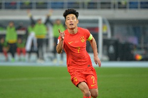 官方：飞踹塔利亚菲科，摩纳哥中场马马杜·库利巴利被禁赛3场